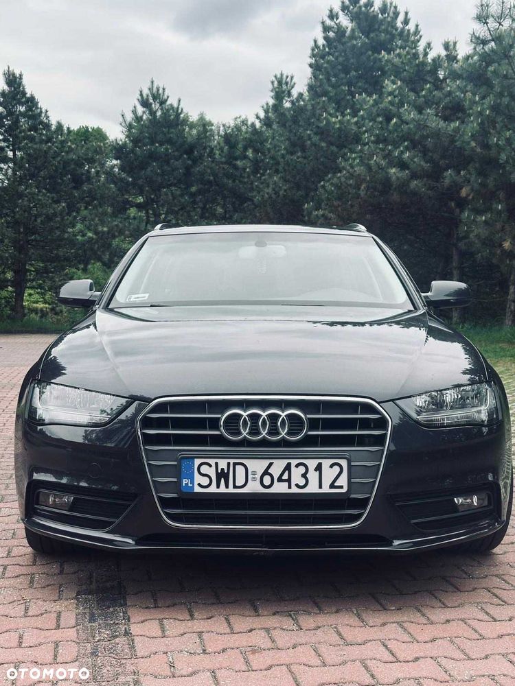 Audi A4 Avant - 1