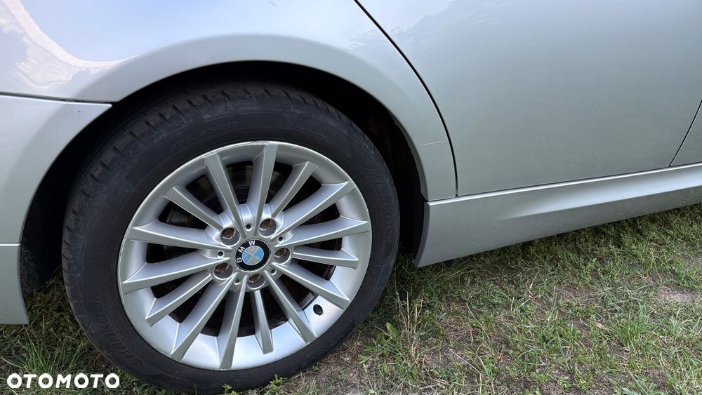 BMW Seria 3 320i - 31