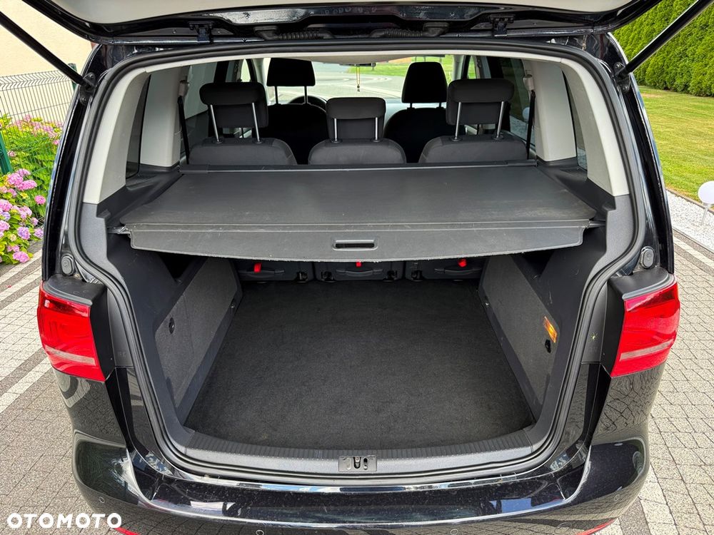 Volkswagen Touran 1.2 TSI BlueMotion Technology Life - 20