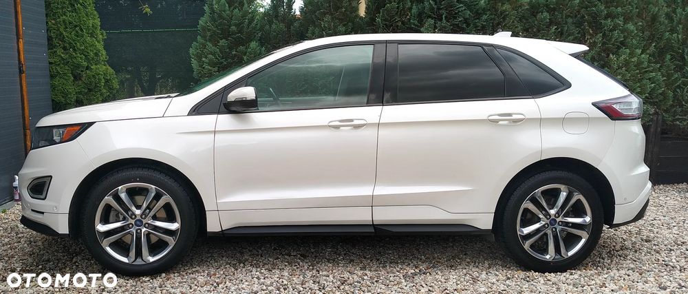 Ford Edge - 8