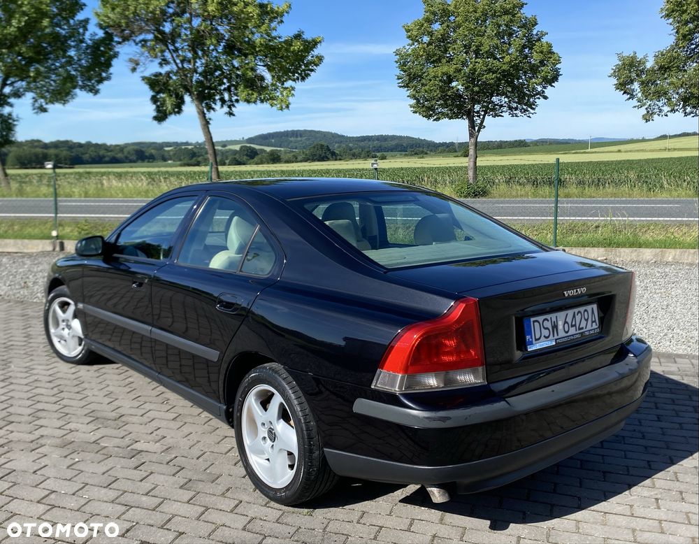 Volvo S60 - 4