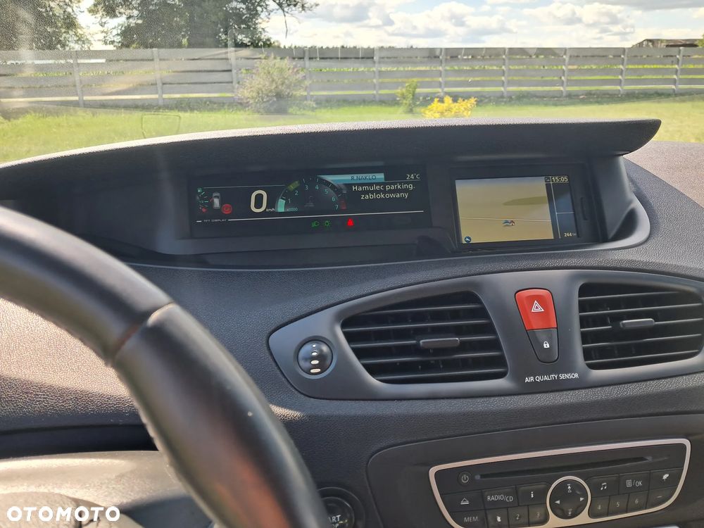 Renault Scenic 1.6 16V 110 TomTom Edition - 4