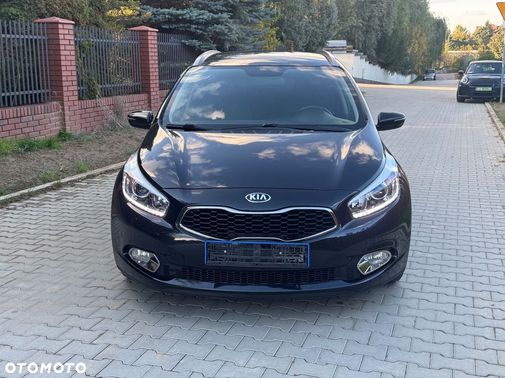 Kia Ceed 1.6 GDI Fifa World Cup Edition - 5