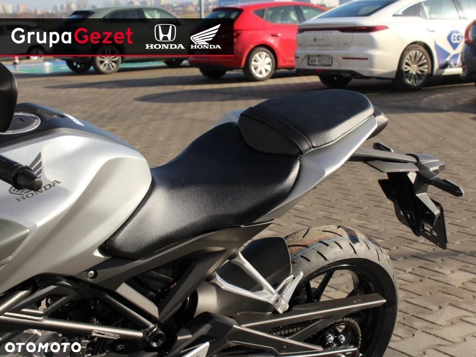 Honda CB - 10