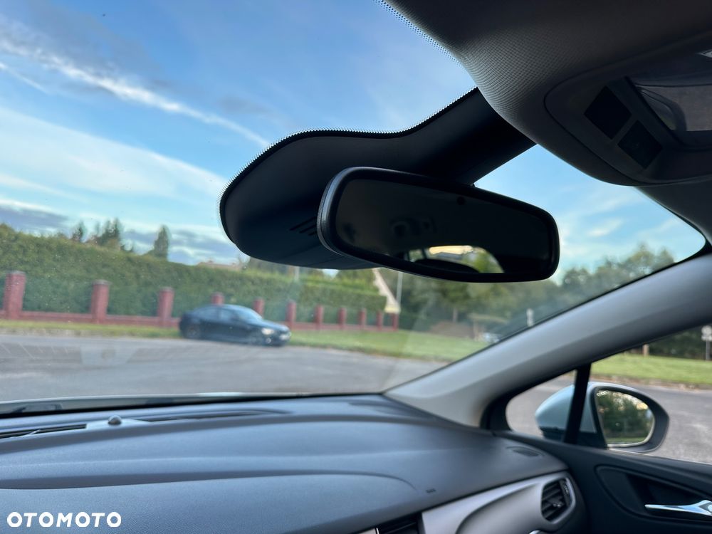 Opel Astra 1.6 CDTI Sport - 29