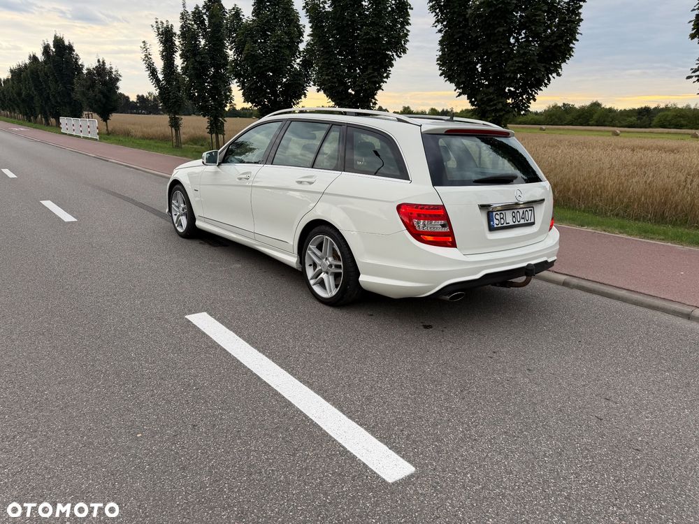 Mercedes-Benz Klasa C 180 BlueEFFICIENCY Avantgarde - 5