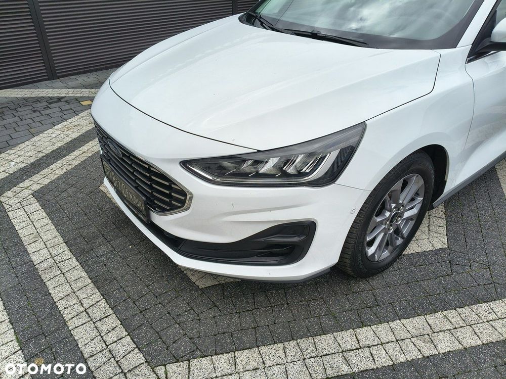 Ford Focus - 25