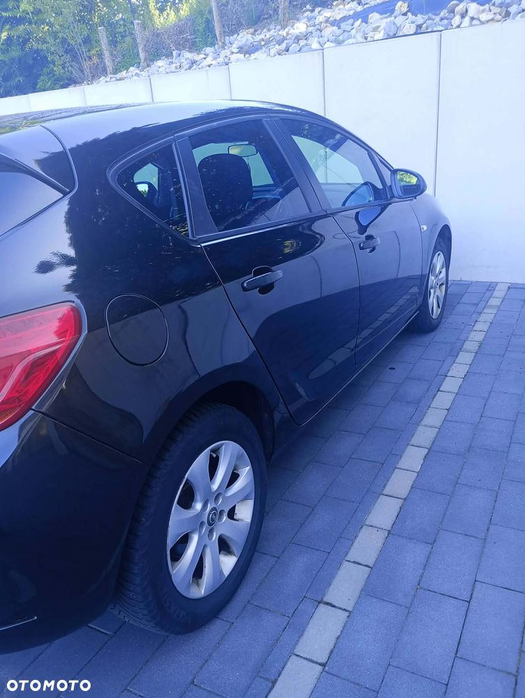 Opel Astra - 6