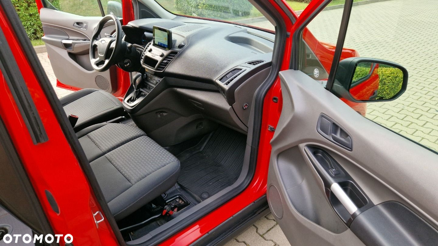 Ford Transit Conect - 13