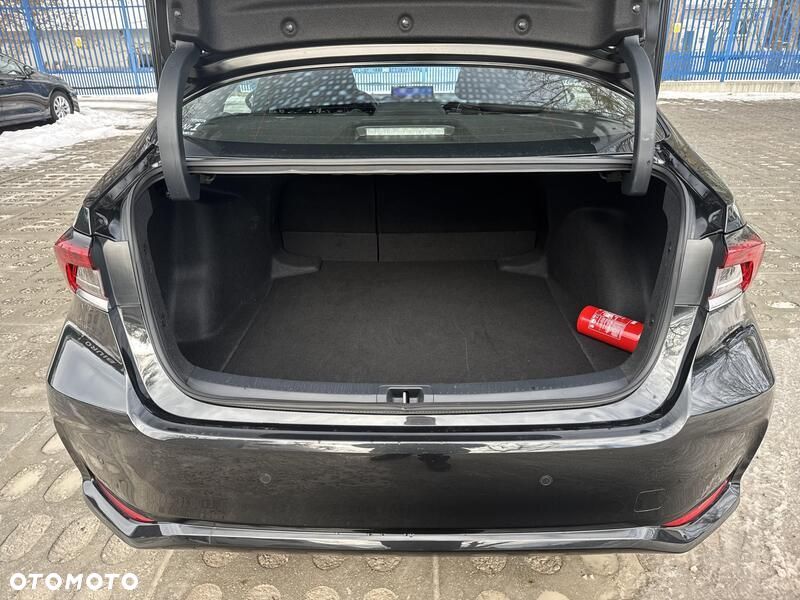 Toyota Corolla 1.8 Hybrid Comfort - 19