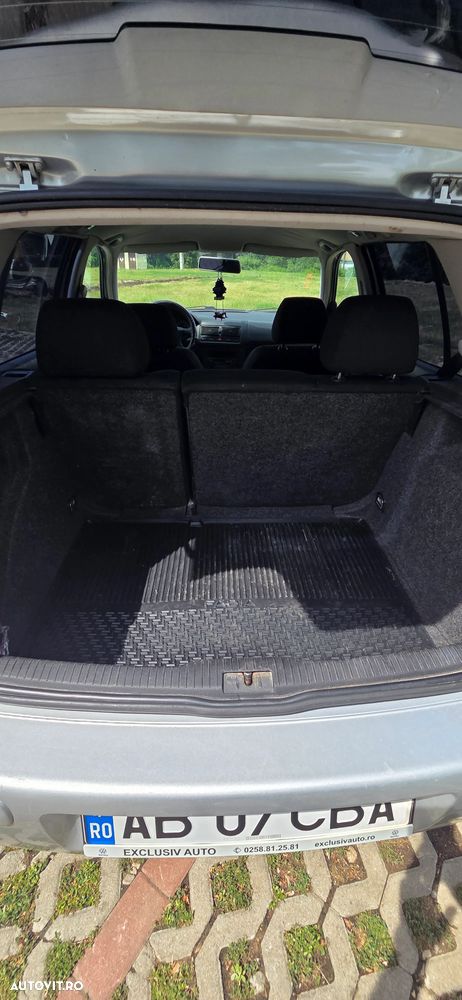 Volkswagen Golf 1.9 TDI - 10