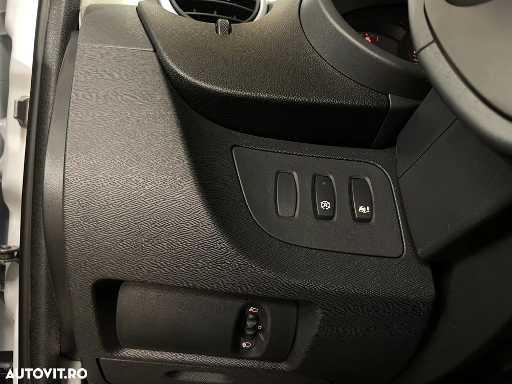 Renault Kangoo Maxi - 14