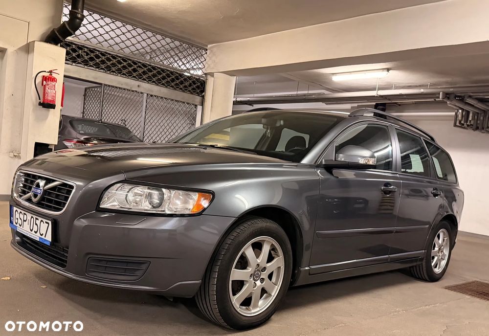 Volvo V50 - 2