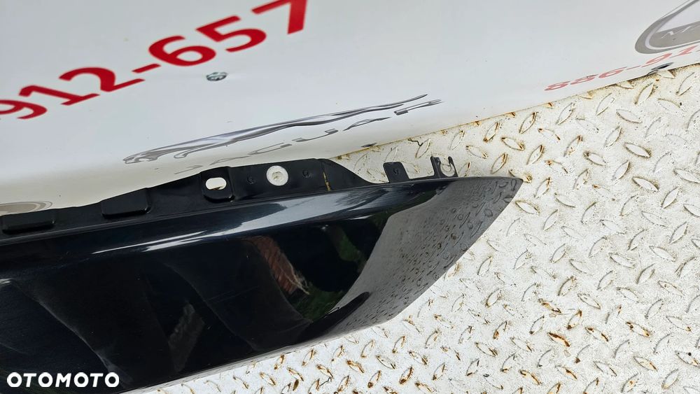 Jaguar XJ 351 Błotnik przód prawy Błotnik przedni prawy PEF - 14