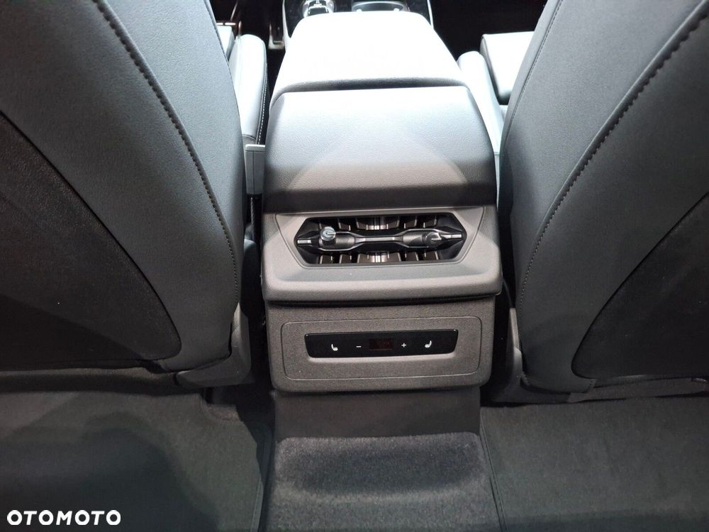 Audi SQ6 e-tron - 21