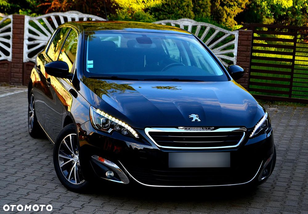 Peugeot 308 - 1