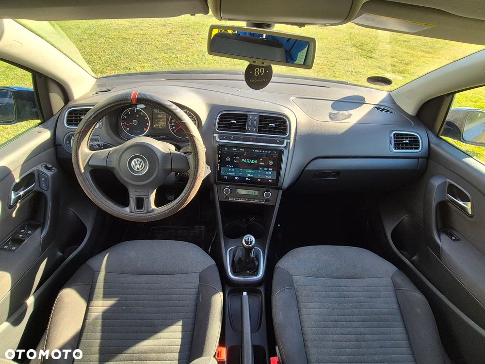 Volkswagen Polo - 7