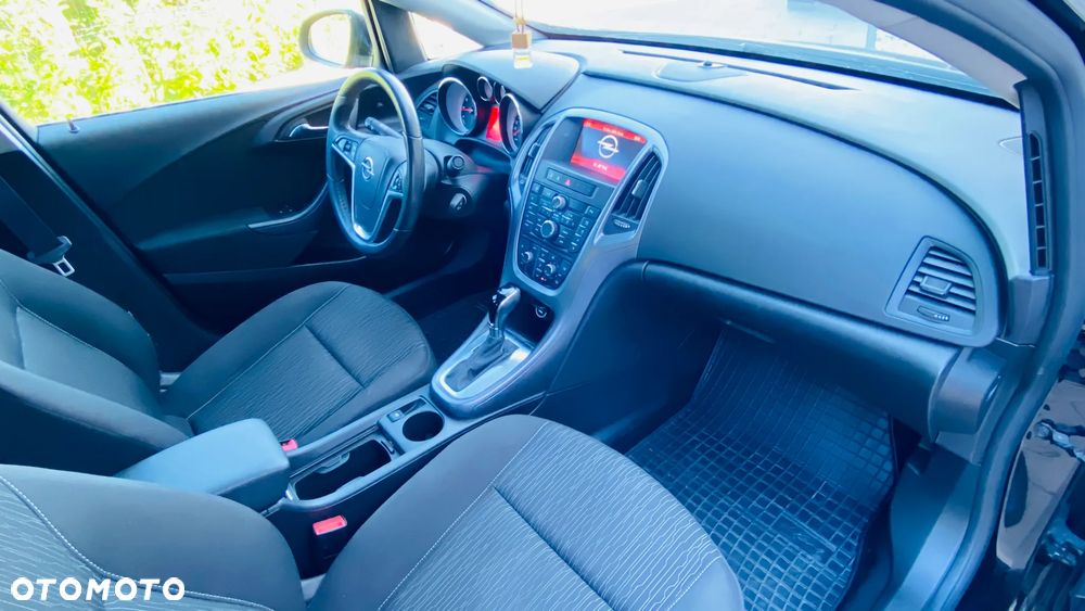 Opel Astra 1.4 T EU6 - 8