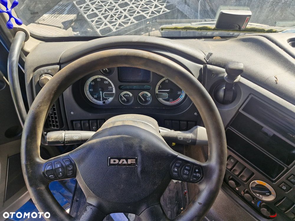 Deska rozdzielcza DAF XF - 1