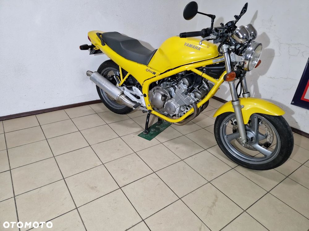 Yamaha XJ - 12