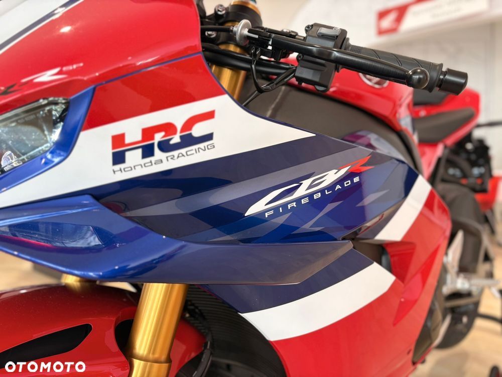 Honda CBR - 11