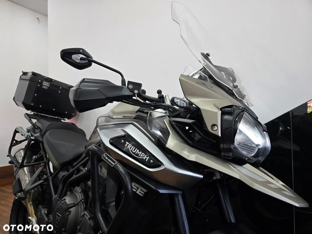 Triumph Tiger - 9