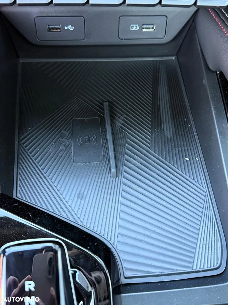 Geely Coolray 1.5 T-GDI 7DCT GF - 11