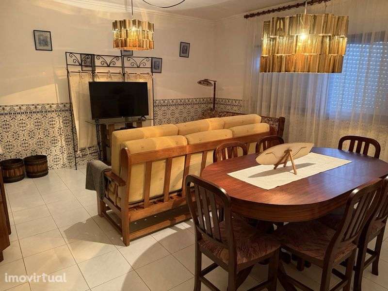 Apartamento T1 praia de Santa Cruz - Grande imagem: 2/8