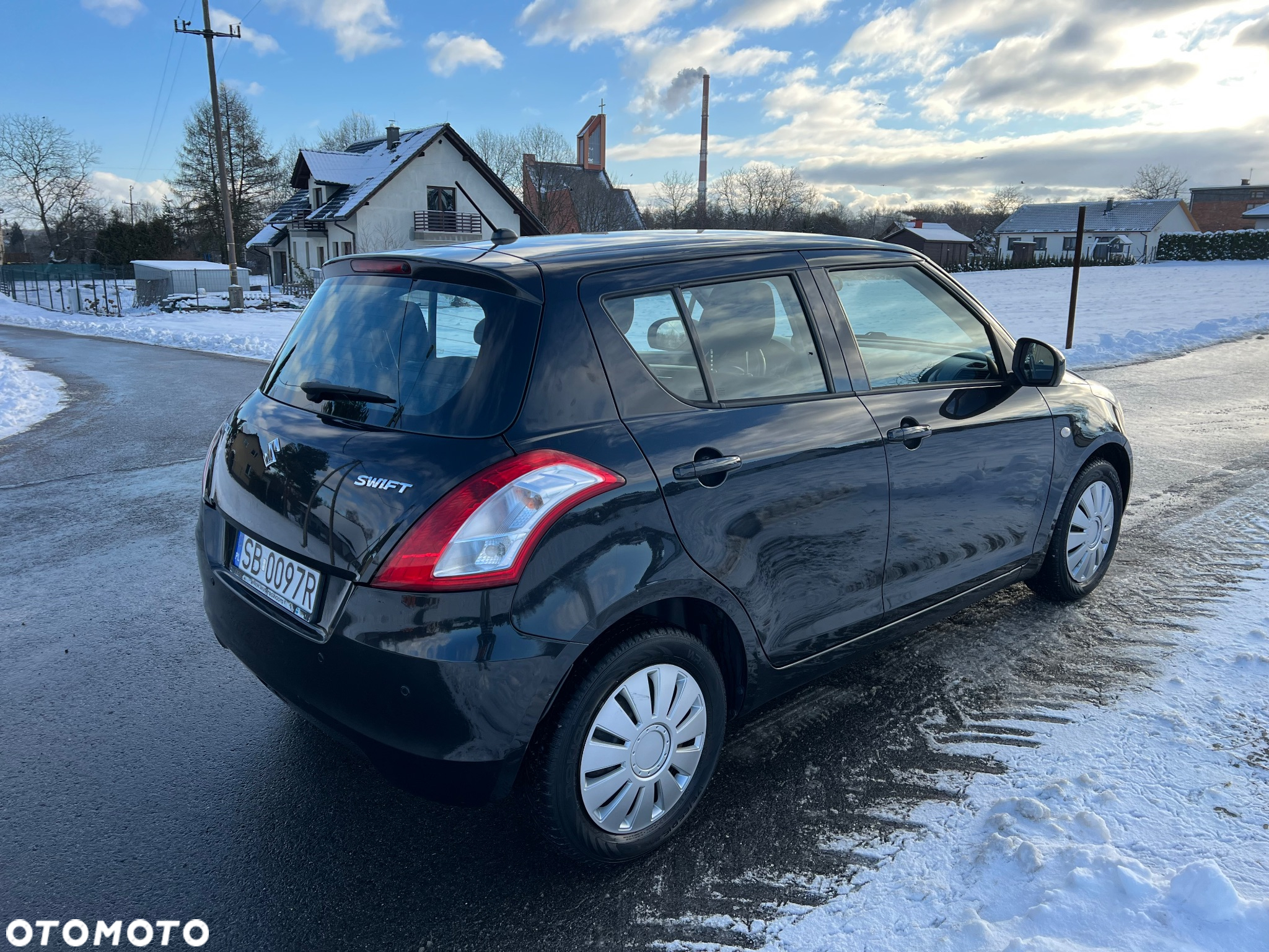 Suzuki Swift - 3