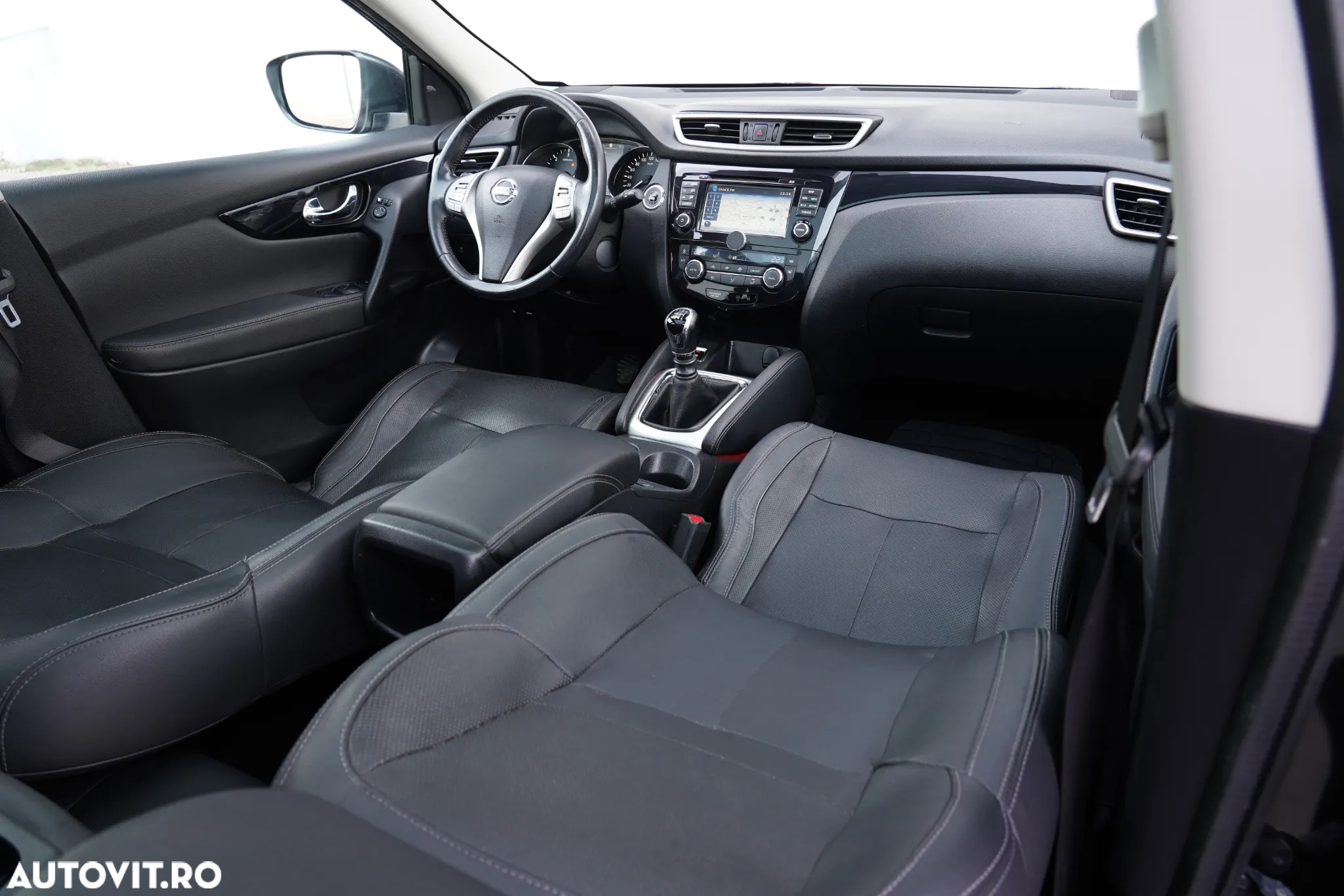 Nissan Qashqai 1.6 DCI Start/Stop 4X4-i Tekna - 12