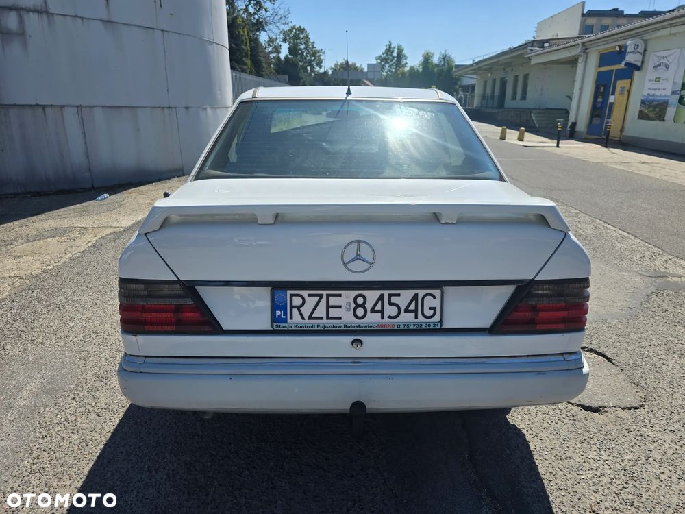 Mercedes-Benz W124 (1984-1993) - 5