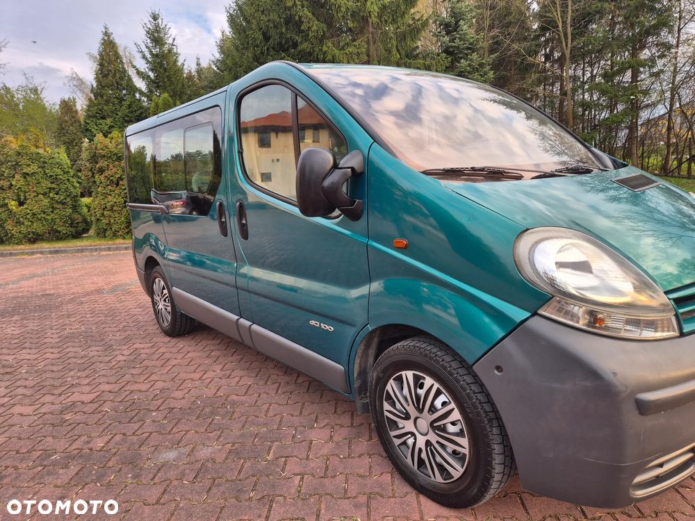 Renault Trafic - 1