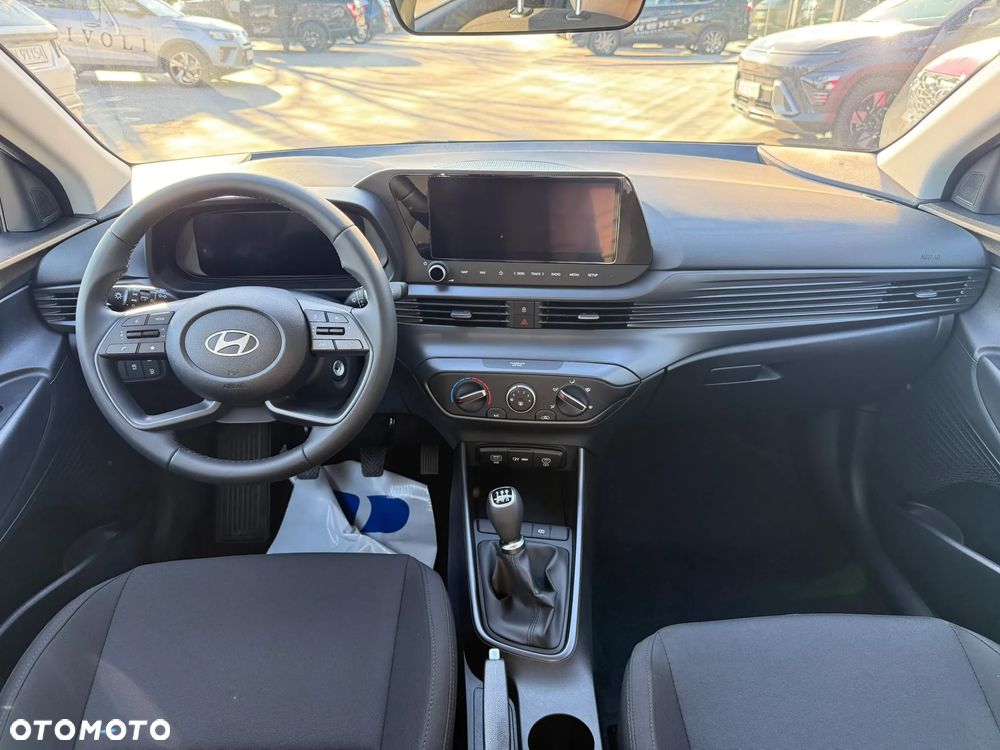 Hyundai i20 1.2 Modern - 11