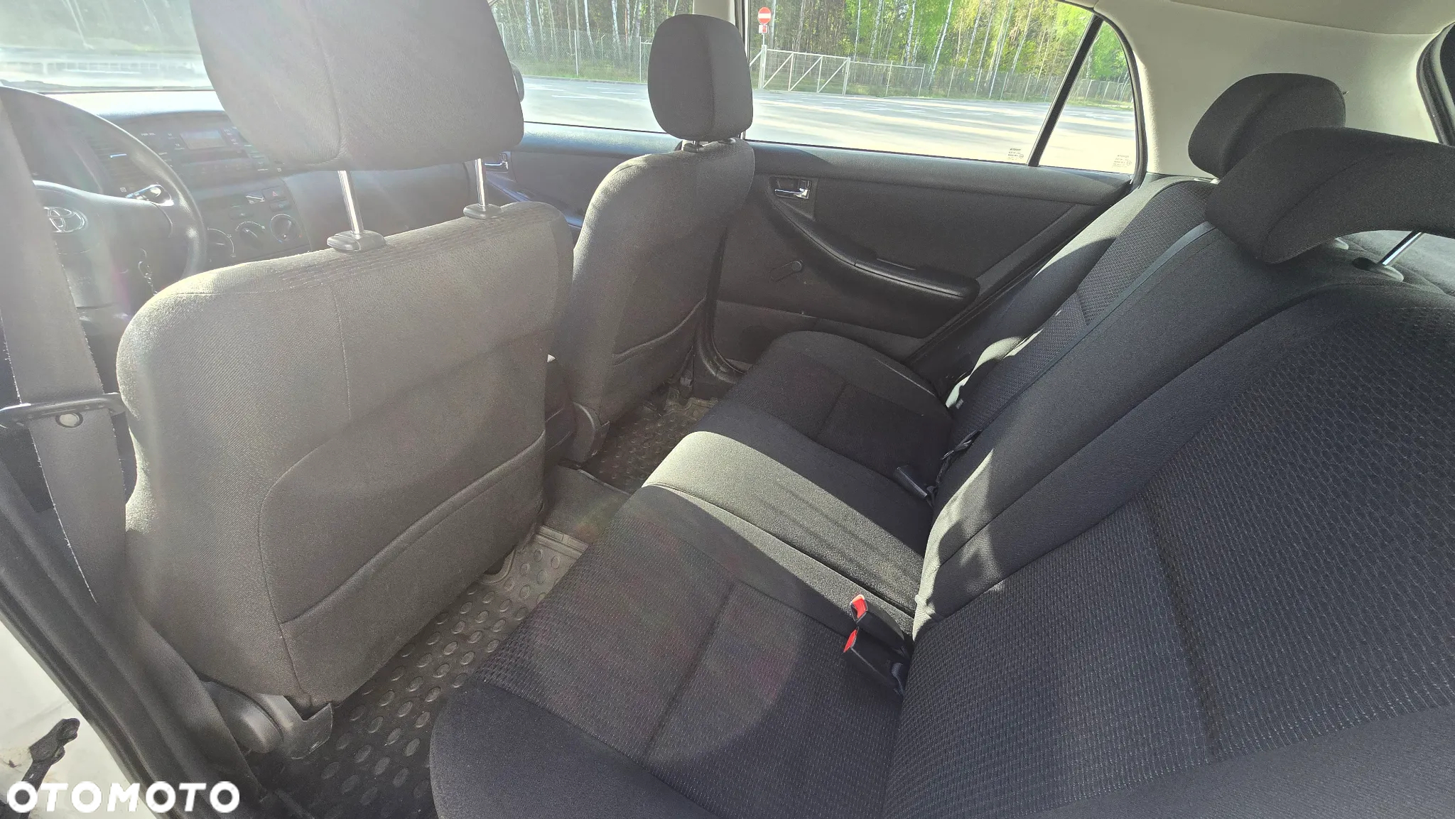 Toyota Corolla 1.4 D-4D Luna - 12