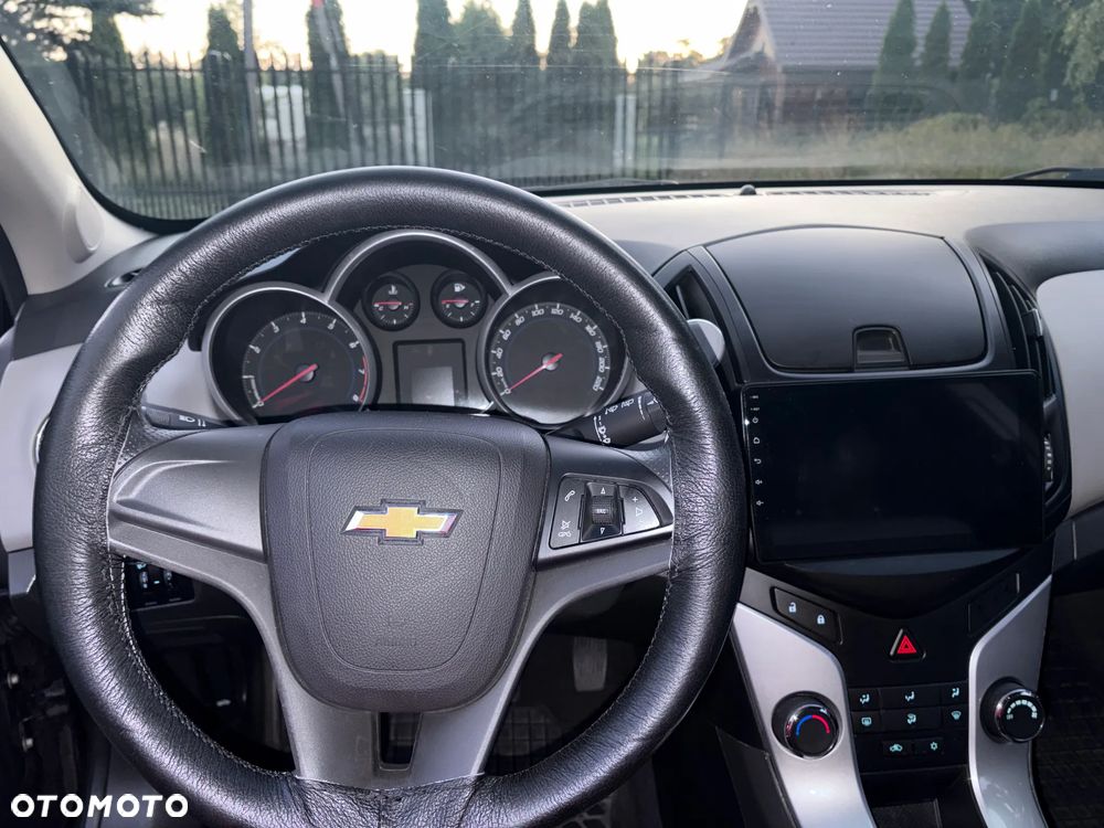 Chevrolet Cruze 1.6 LT - 7