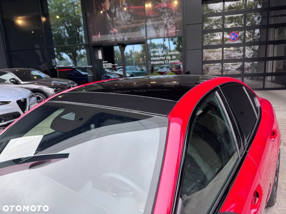 Alfa Romeo Giulia - 11