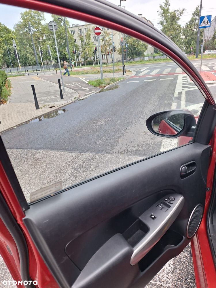 Mazda 2 1.3 Exclusive - 10