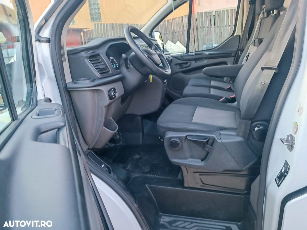 Ford Transit Custom - 6