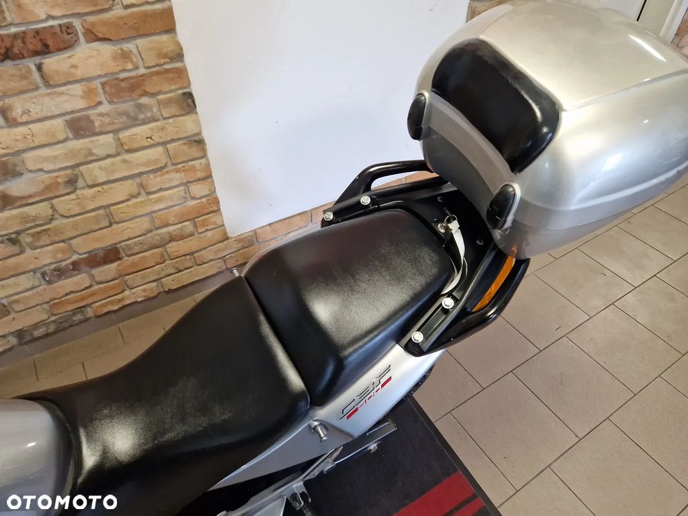 Honda CBF - 9