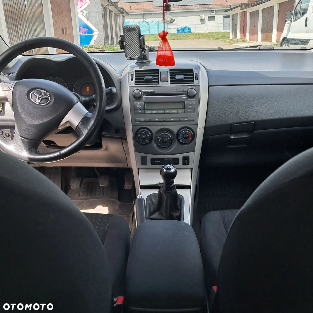 Toyota Corolla 1.6 VVT-i Luna Start - 7