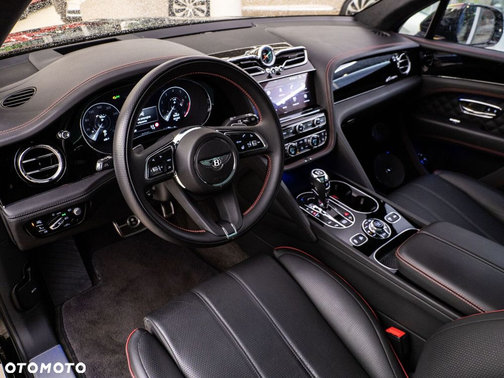 Bentley Bentayga - 11