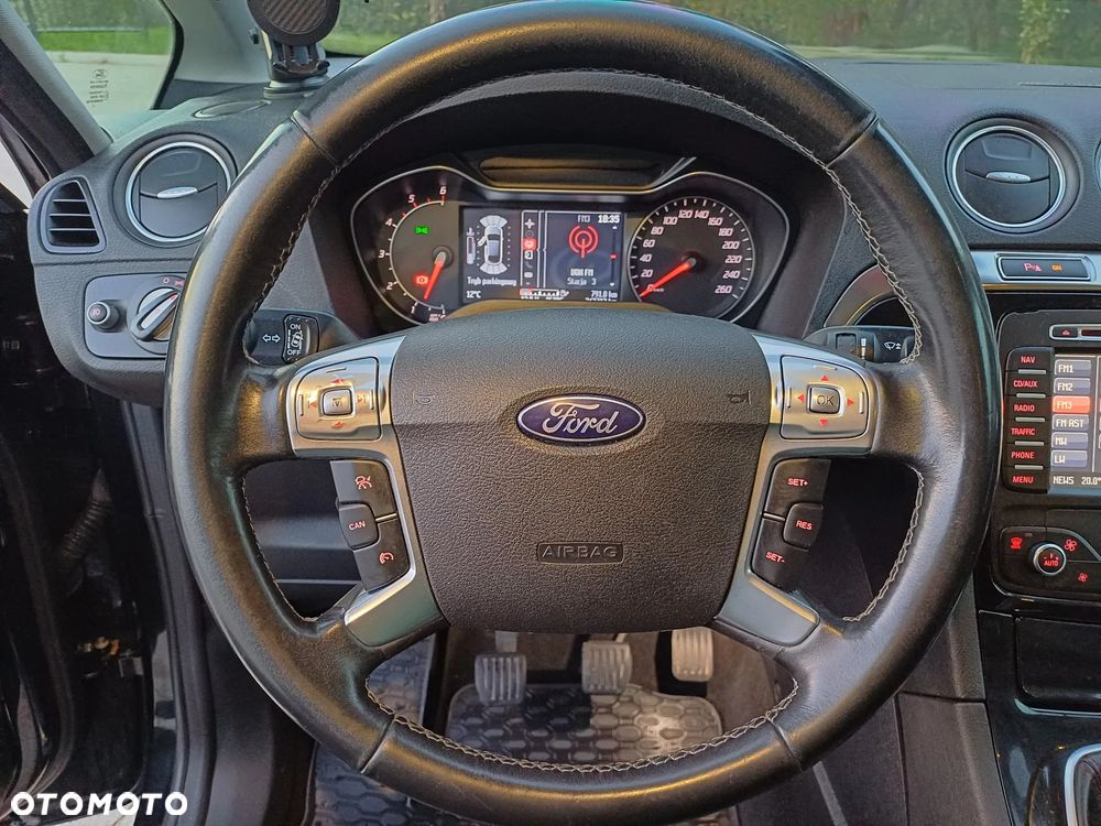 Ford S-Max 2.0 TDCi DPF Titanium X - 23