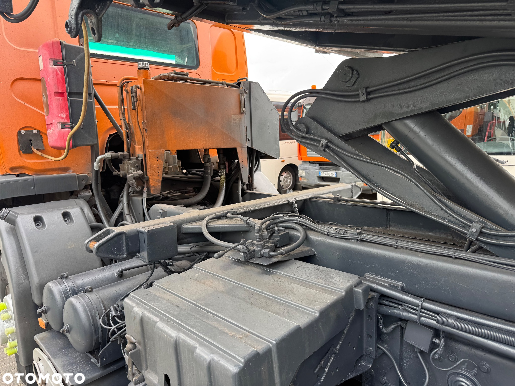 Renault Kerax 4x4 320DCi Wywrotka 3str 2004r. Klima SPECJALNY Solarka ACOMETIS Piaskarka Pług - 11