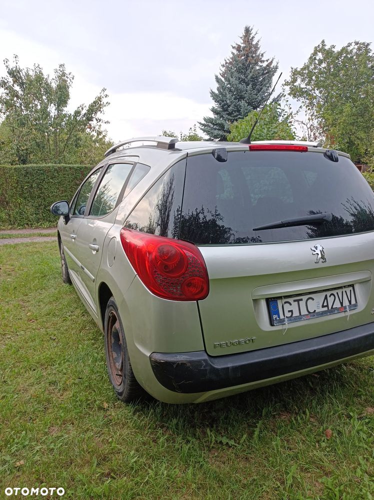 Peugeot 207 1.4 16V Trendy - 4