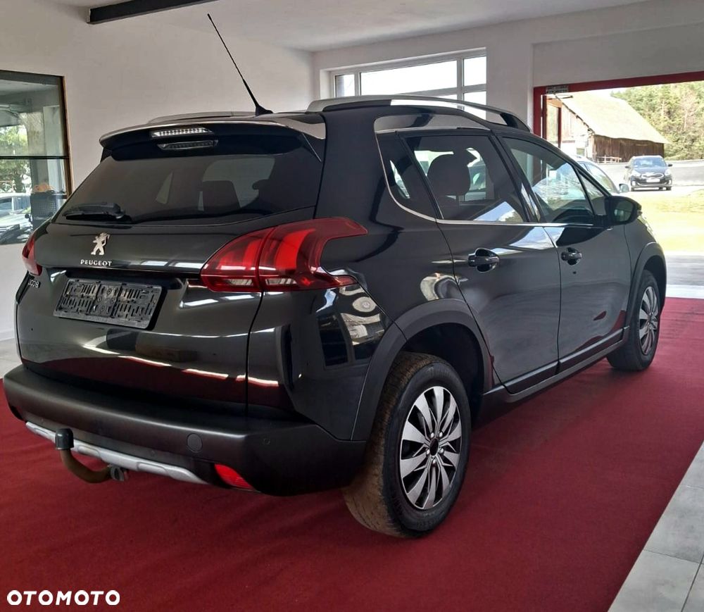 Peugeot 2008 - 6