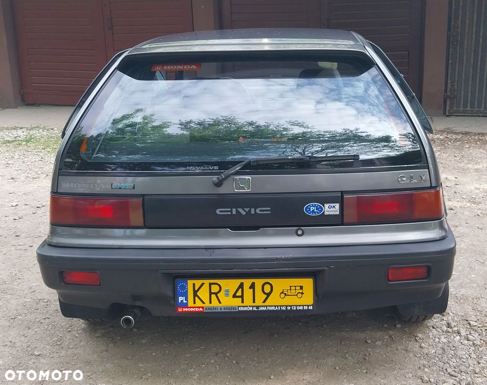 Honda Civic - 4