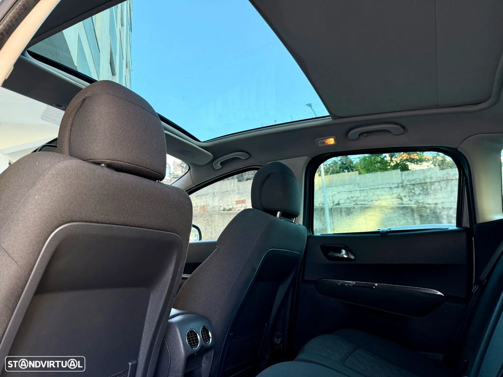 Peugeot 3008 1.6 HDi Style - 15