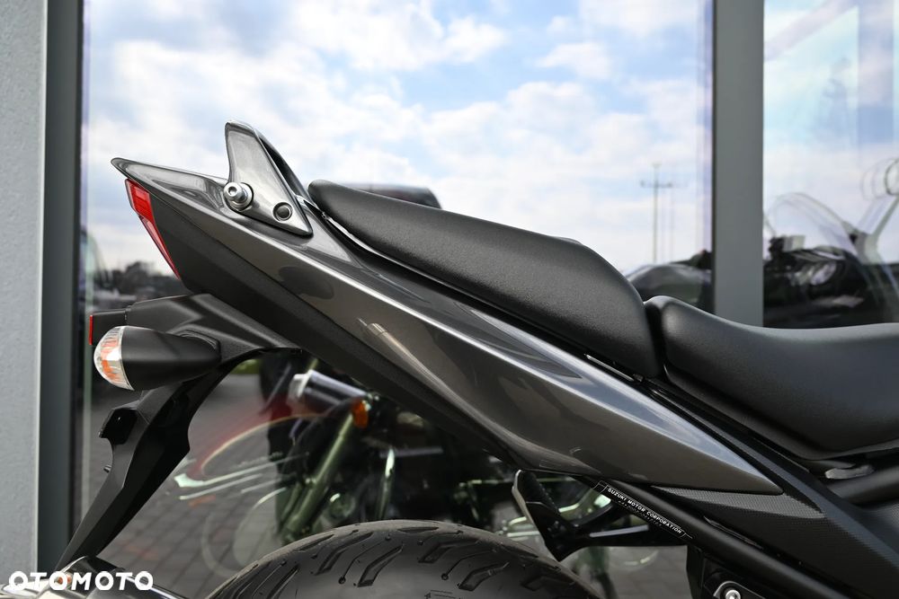 Suzuki Bandit - 26