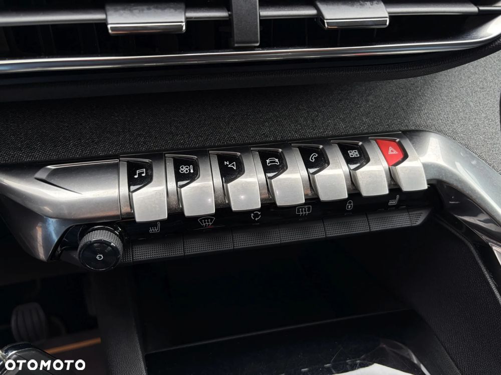 Peugeot 3008 BlueHDi 120 Stop & Start Allure - 30