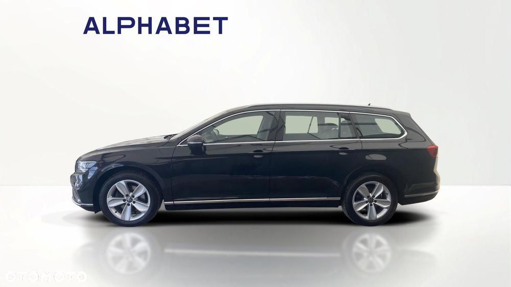 Volkswagen Passat - 2